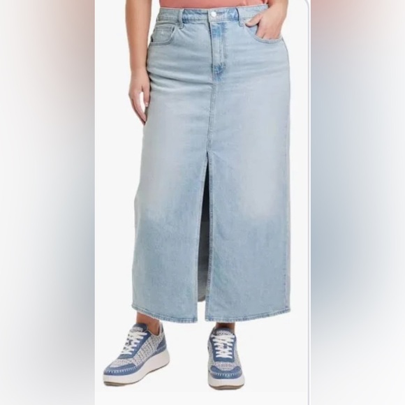 Universal Thread Light Blue Denim midi Skirt high waisted 26 raw edge nwt - Picture 1 of 4